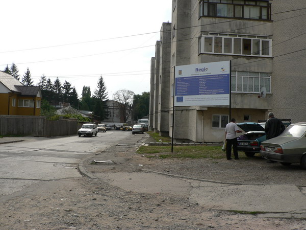 panou temporar str. Botosani.jpg